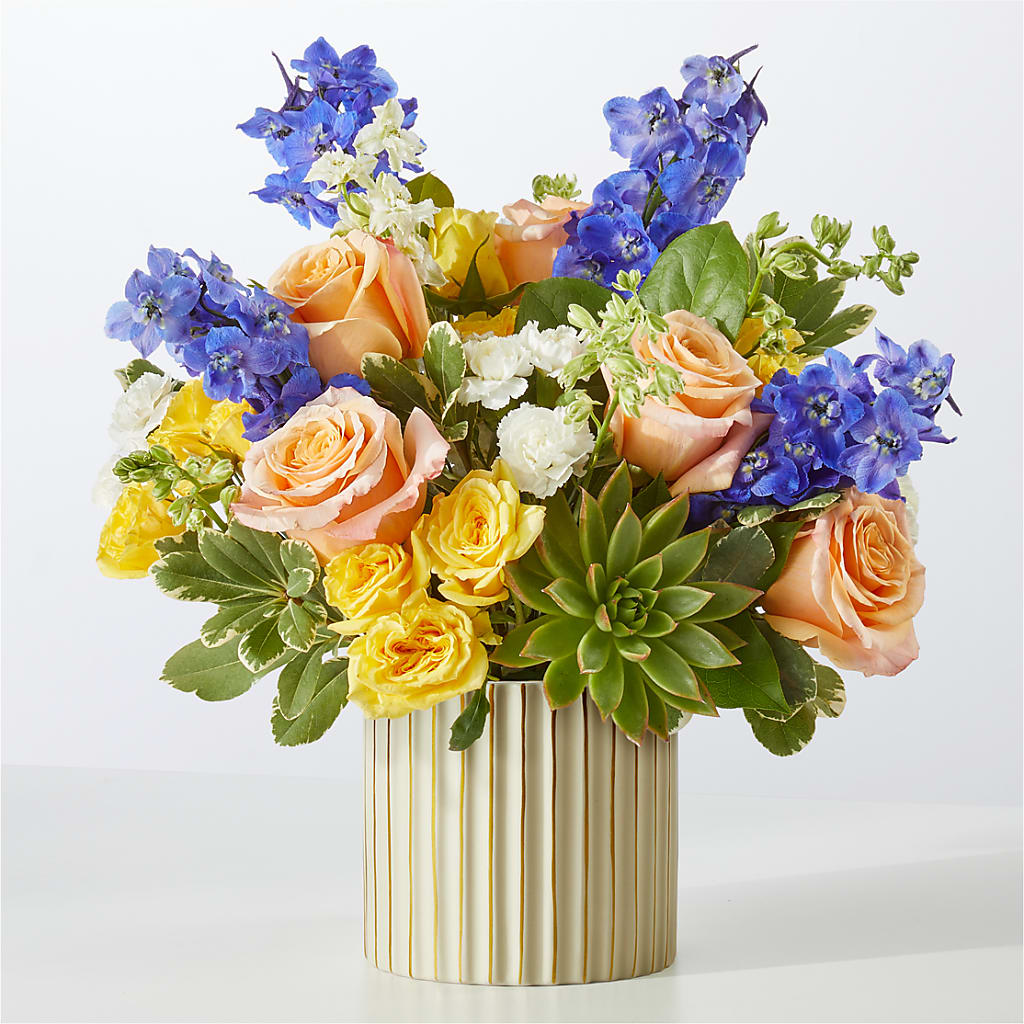 Cobalt Reverie Bouquet – The Flower Station, Paris TN