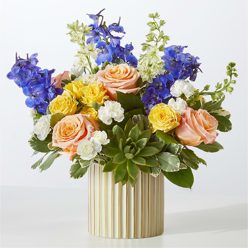 Cobalt Reverie Bouquet – The Flower Station, Paris TN