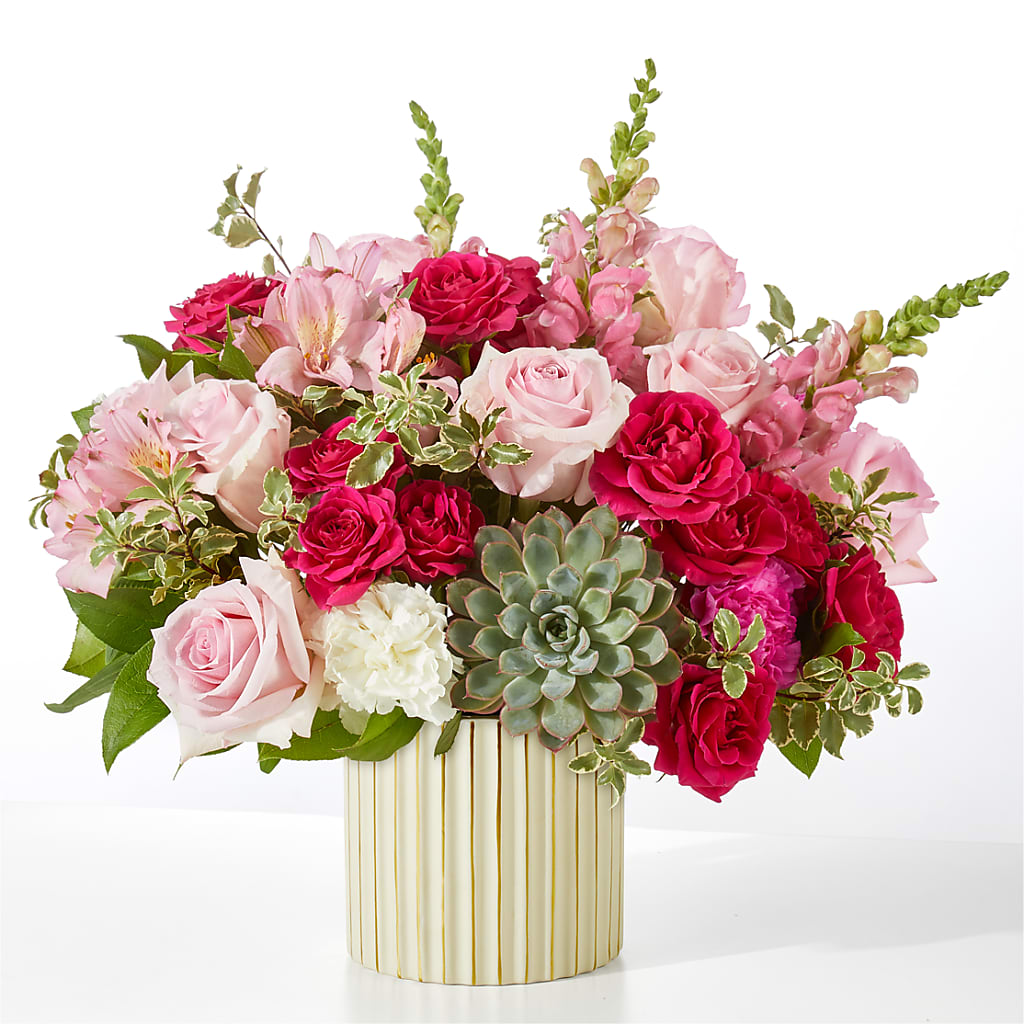 Magenta Musings Bouquet – The Flower Station, Paris TN