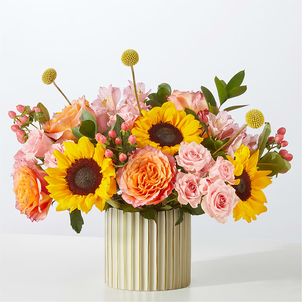 Sun's Out Bouquet – The Flower Station, Paris TN