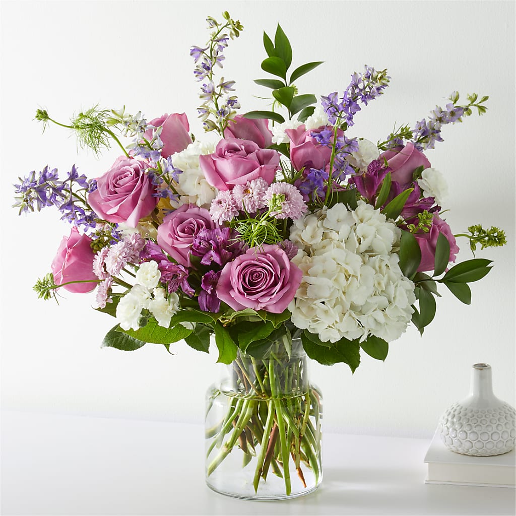 Violet Caress Bouquet – The Flower Station, Paris TN