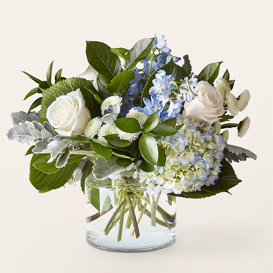 Clear Skies Bouquet – The Flower Station, Paris TN