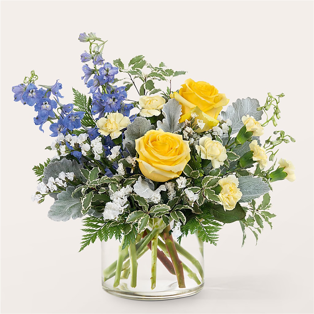 Butterfly Wings Bouquet – The Flower Station, Paris TN