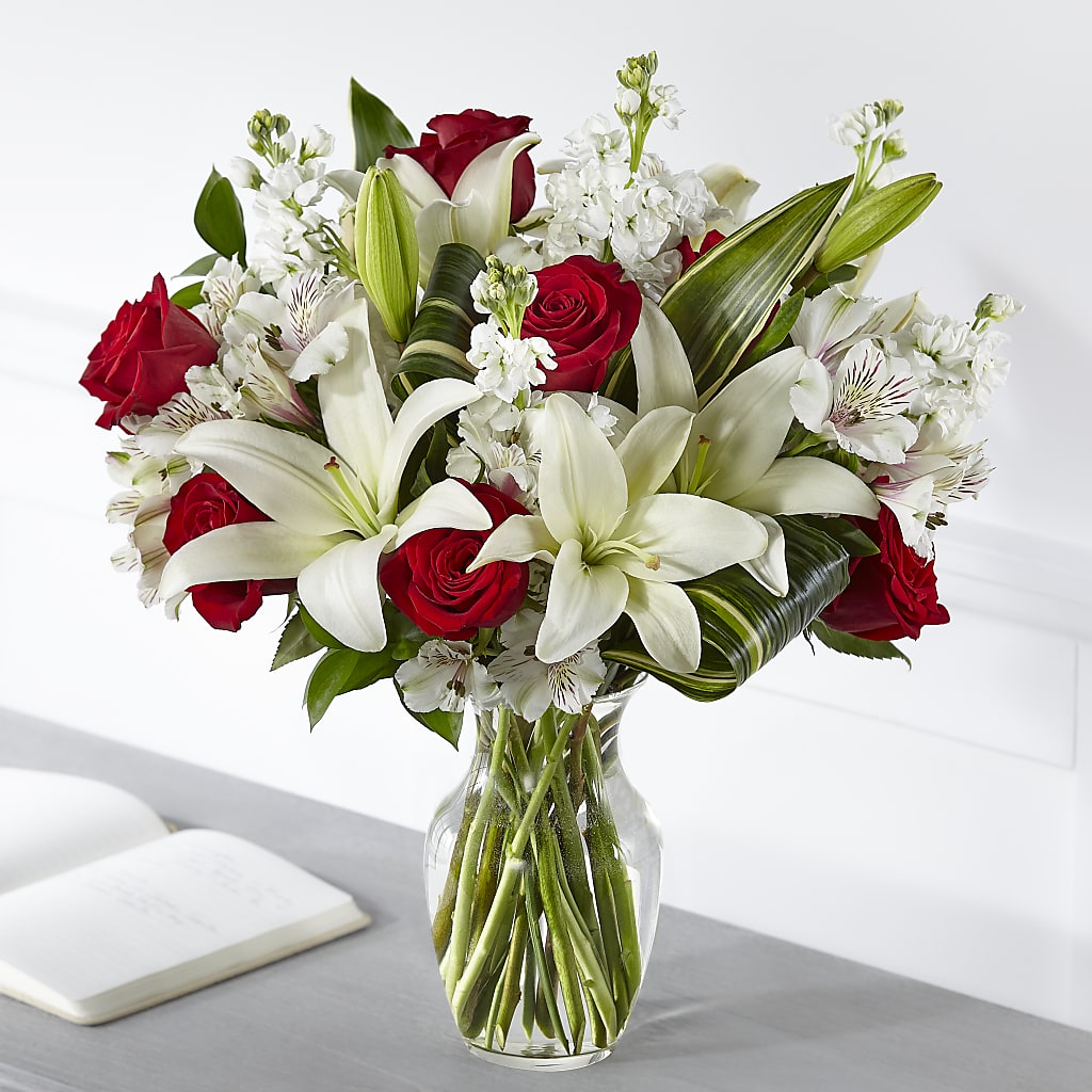 Loving Respect Bouquet – The Flower Station, Paris TN