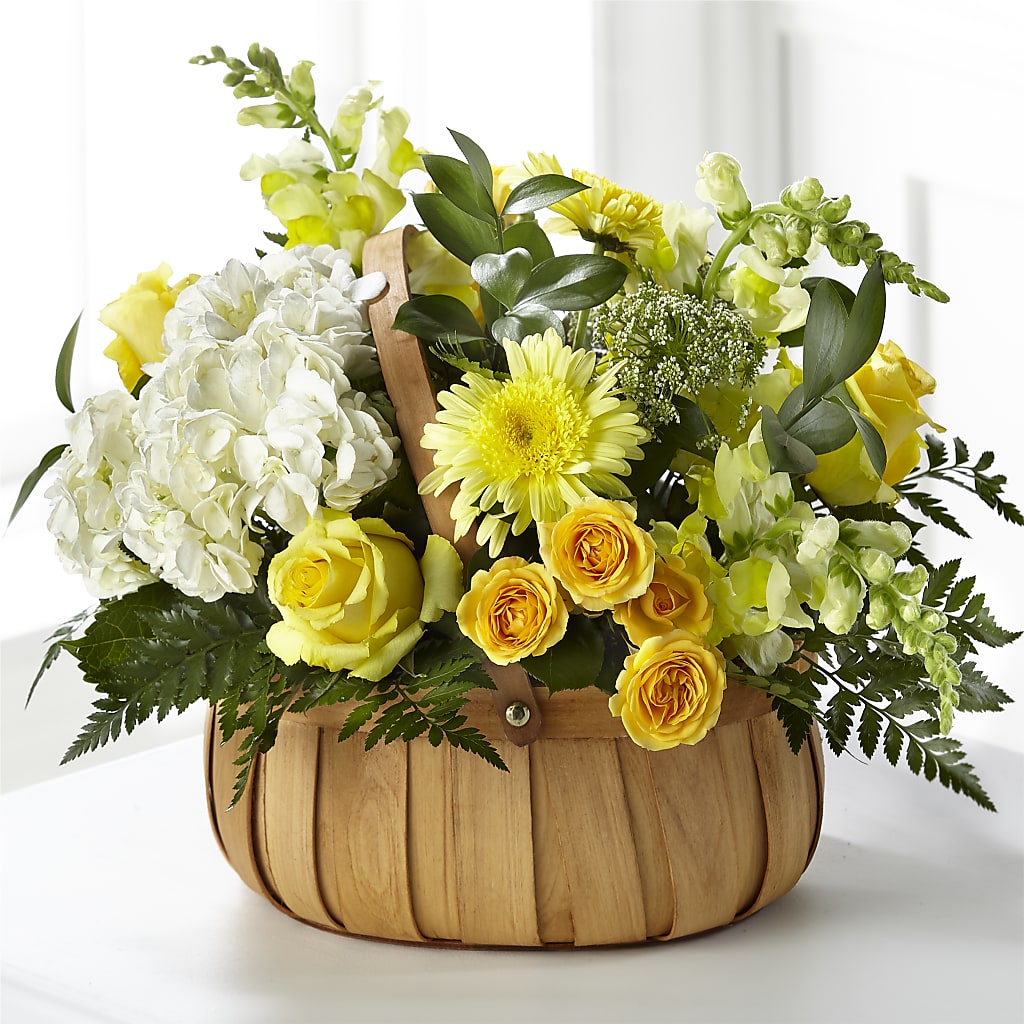 Rustic Remembrance Basket – The Flower Station, Paris TN