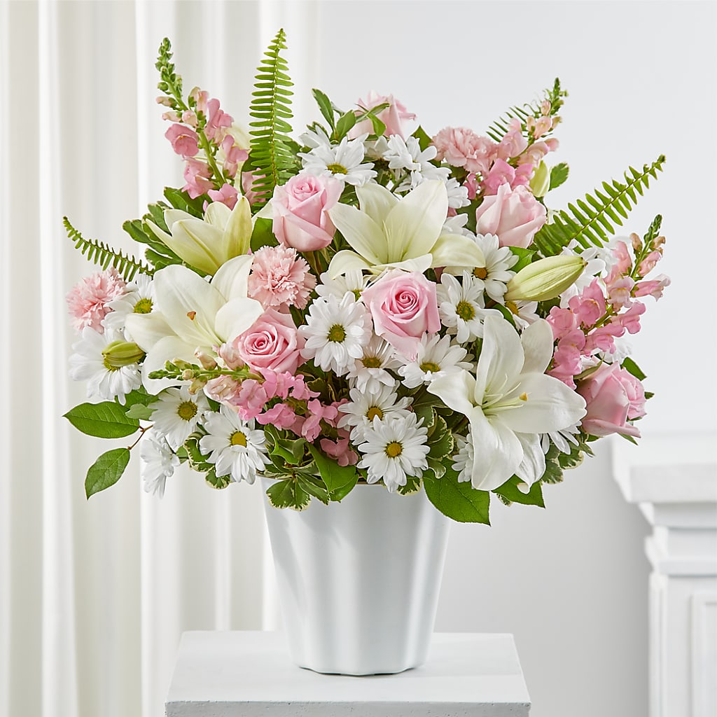 Soft Touch Tabletop Basket – The Flower Station, Paris TN