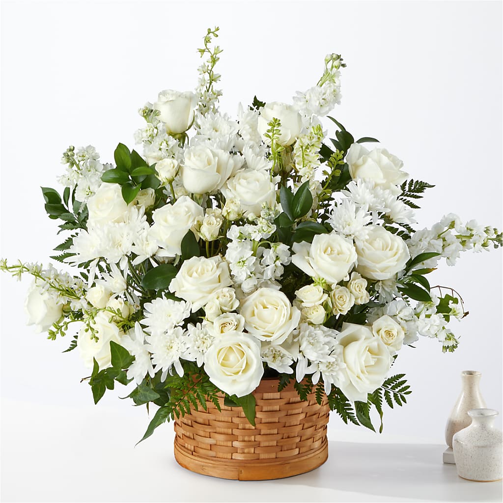 Heartfelt Condolences Arrangement – The Flower Station, Paris TN