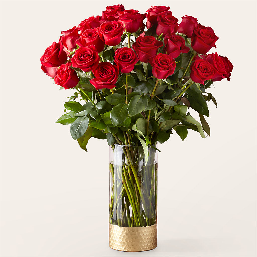 Classic Love Red Rose Bouquet – The Flower Station, Paris TN