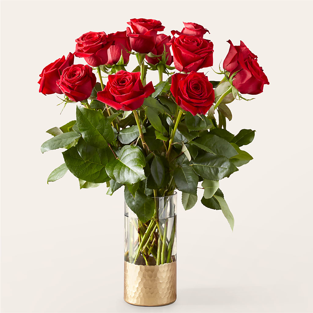 Classic Love Red Rose Bouquet – The Flower Station, Paris TN