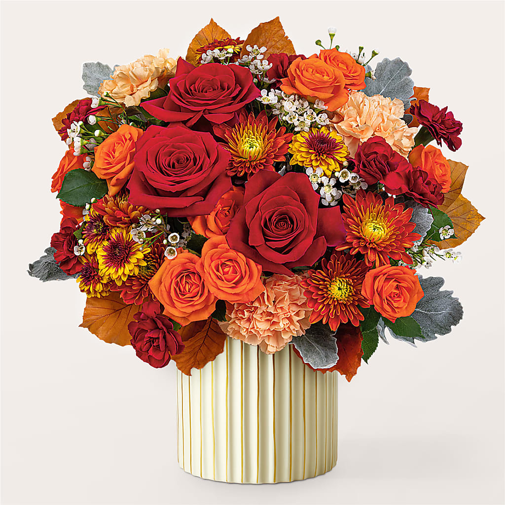 Merlot Bouquet with Ivory Vase – The Flower Station, Paris TN