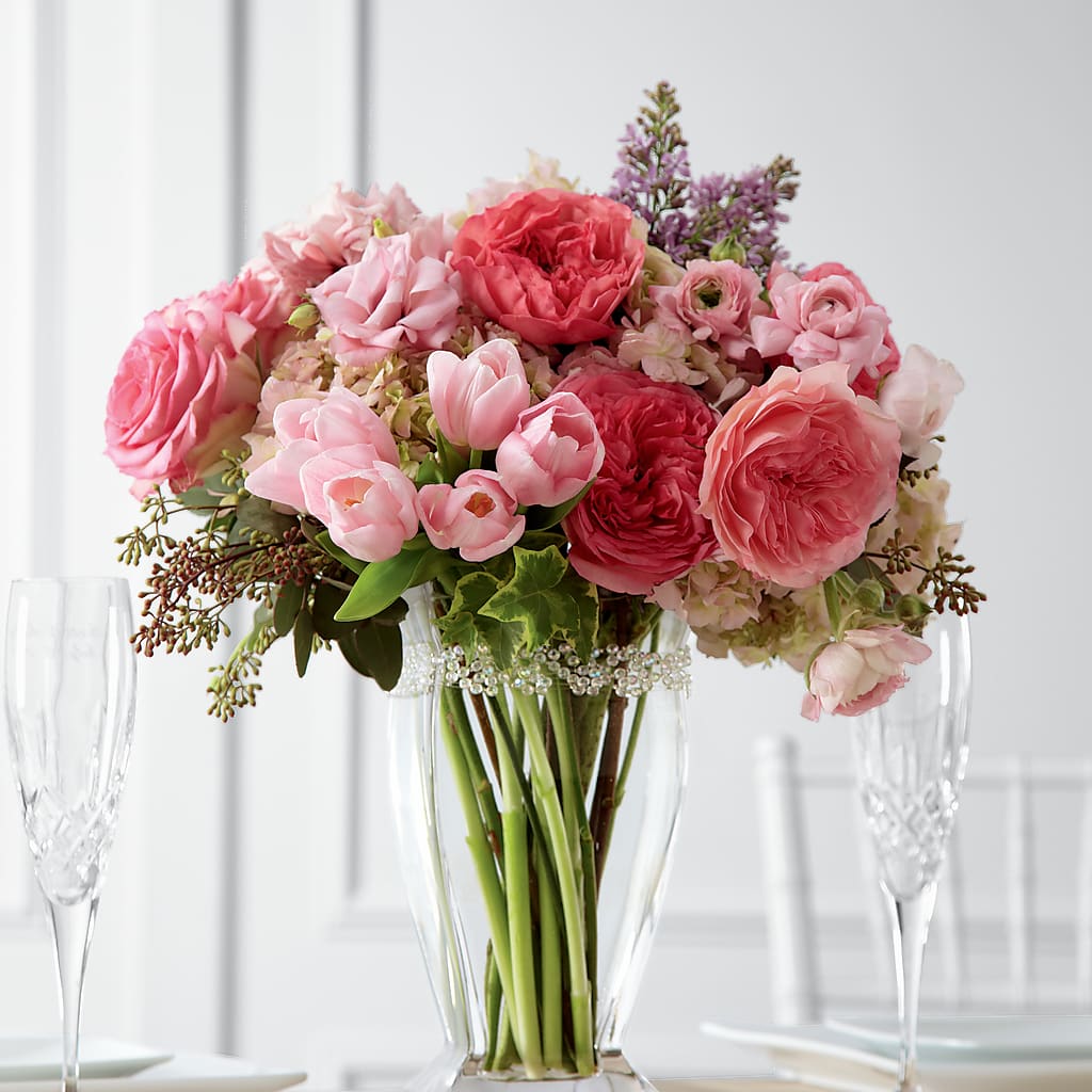 Abundant Array Arrangement – The Flower Station, Paris TN
