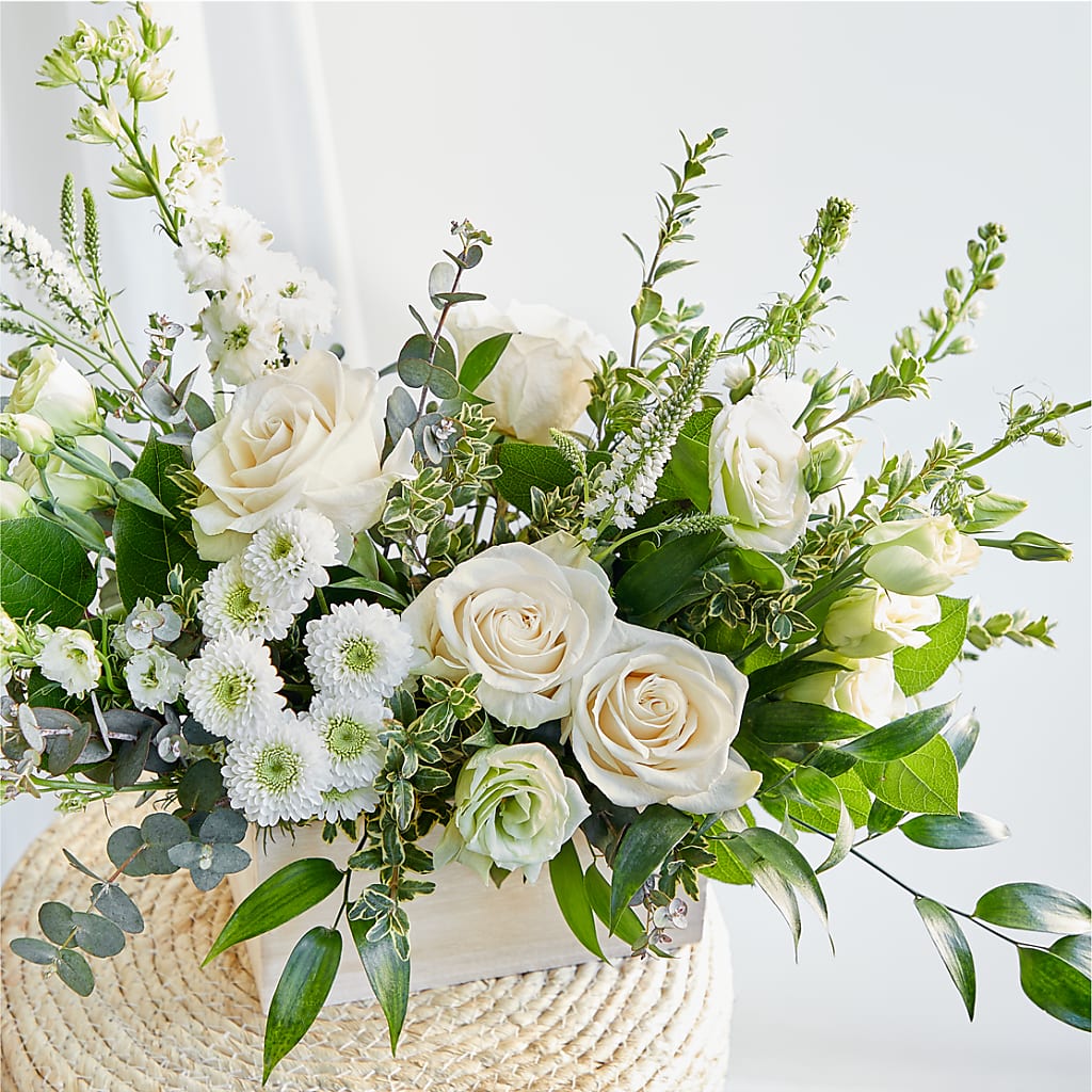 Cashmere Bouquet –  The Flower Station, Paris TN