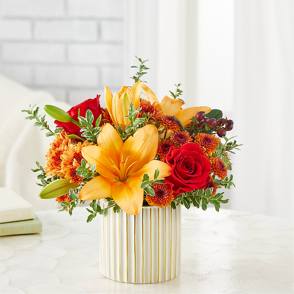 Scarlet Skies Bouquet –  The Flower Station, Paris TN