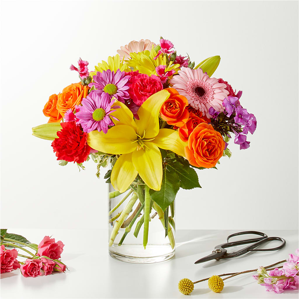 Cue the Confetti - A Florist Original –  The Flower Station, Paris TN