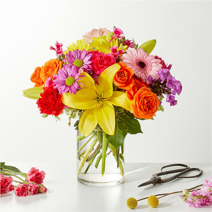 Cue the Confetti - A Florist Original –  The Flower Station, Paris TN