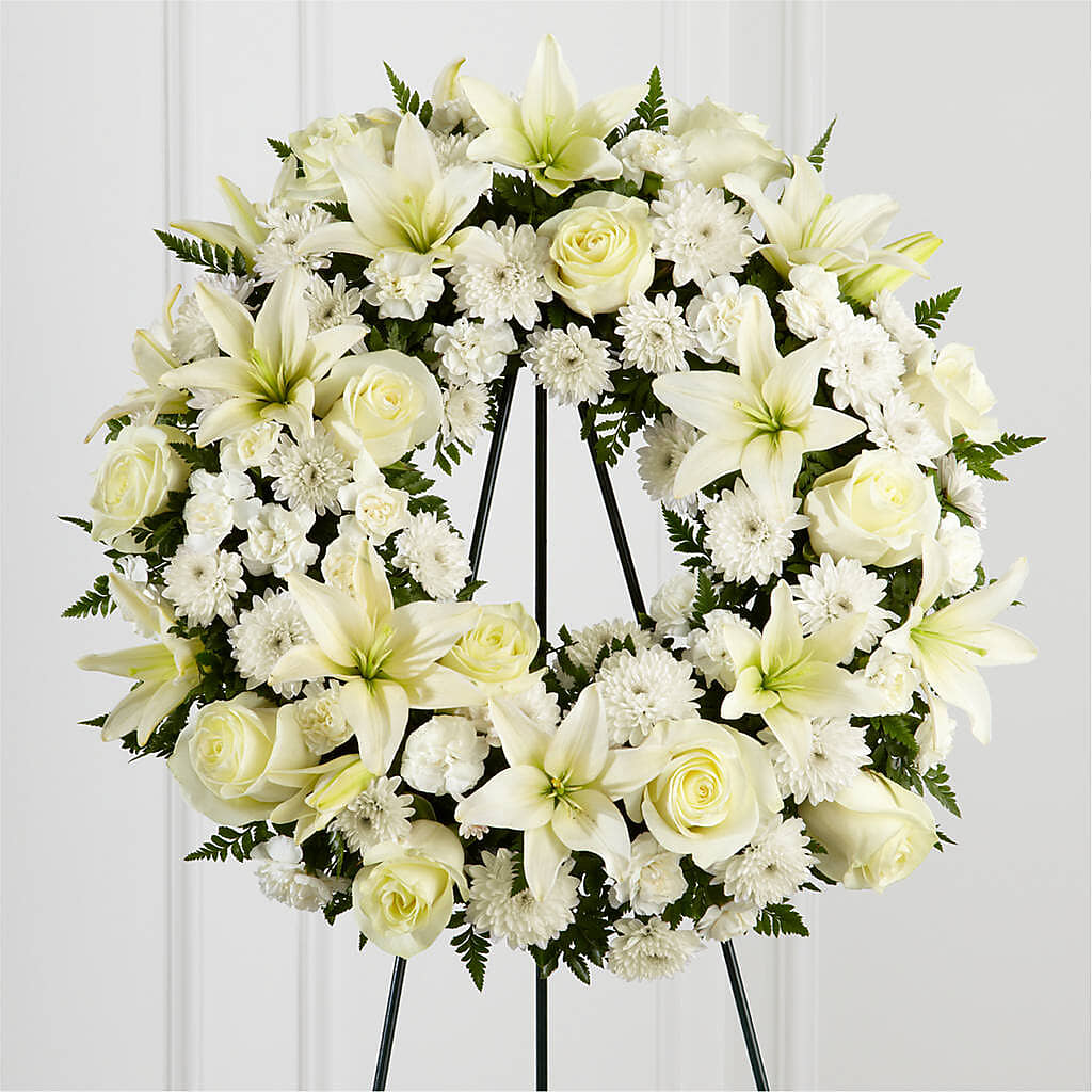 Treasured Tribute Wreath –  The Flower Station, Paris TN