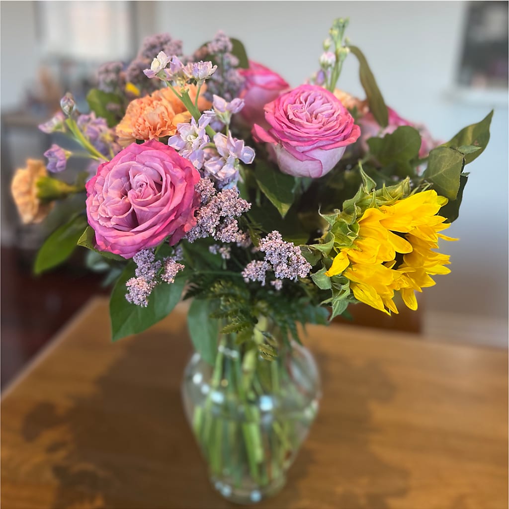 Yellow Brick Road Bouquet –  The Flower Station, Paris TN