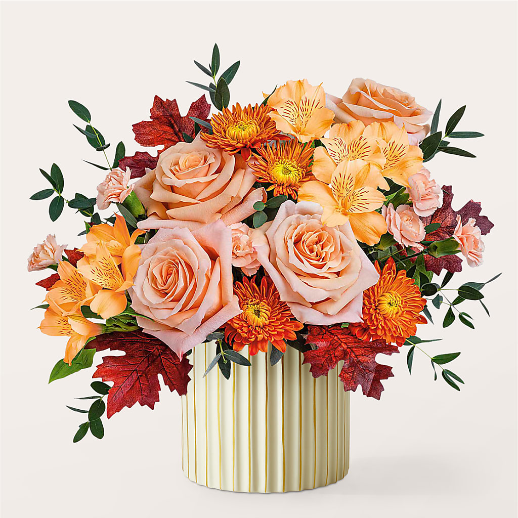 Spiced Latte Bouquet with Ivory Vase –  The Flower Station, Paris TN