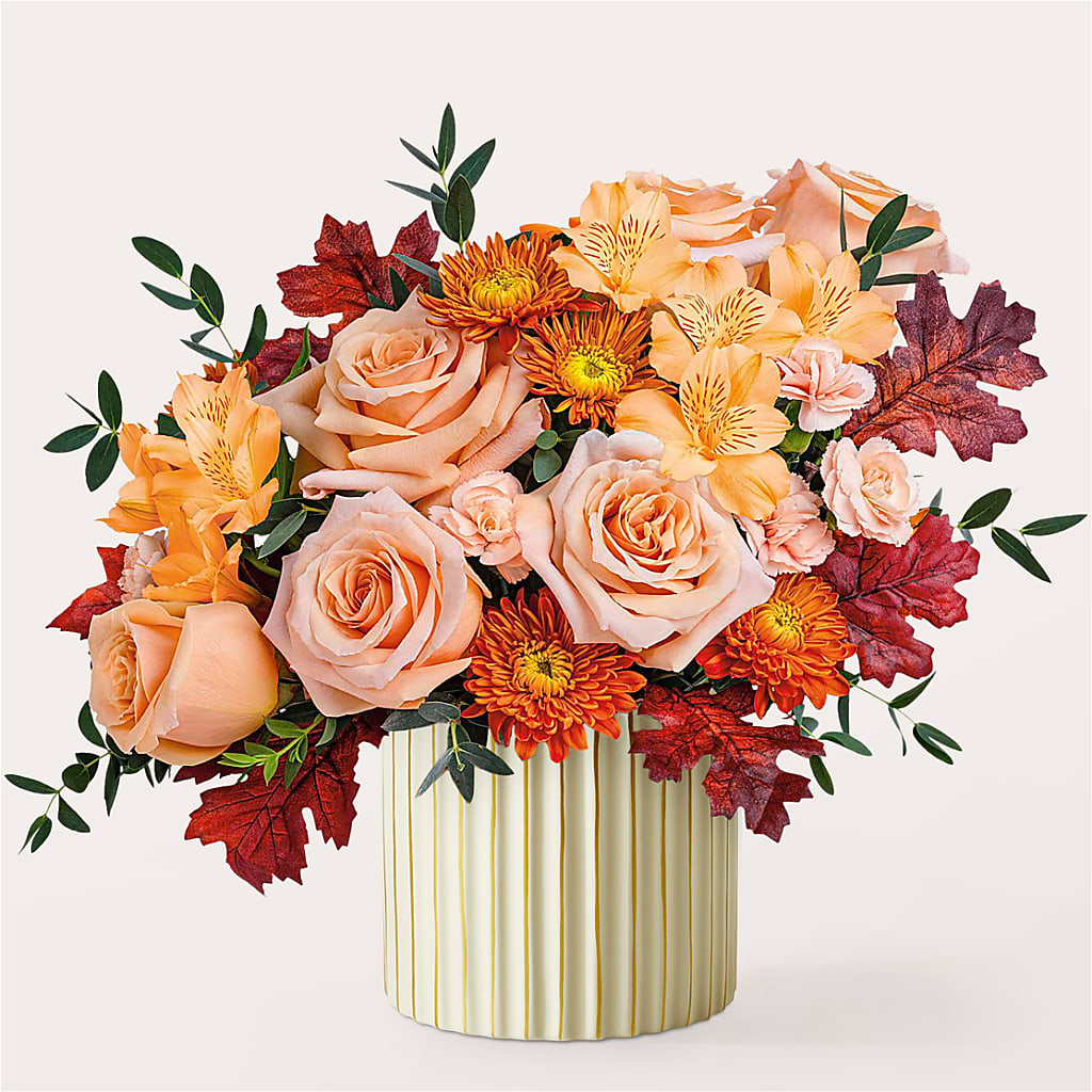 Spiced Latte Bouquet with Ivory Vase –  The Flower Station, Paris TN