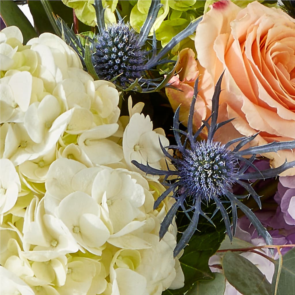 Porch Swing Bouquet –  The Flower Station, Paris TN