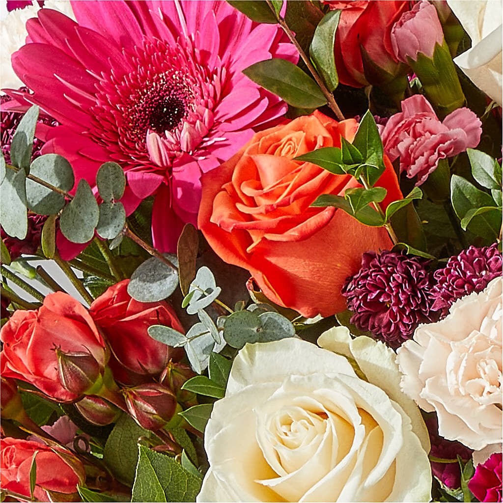 Smell the Roses Bouquet –  The Flower Station, Paris TN