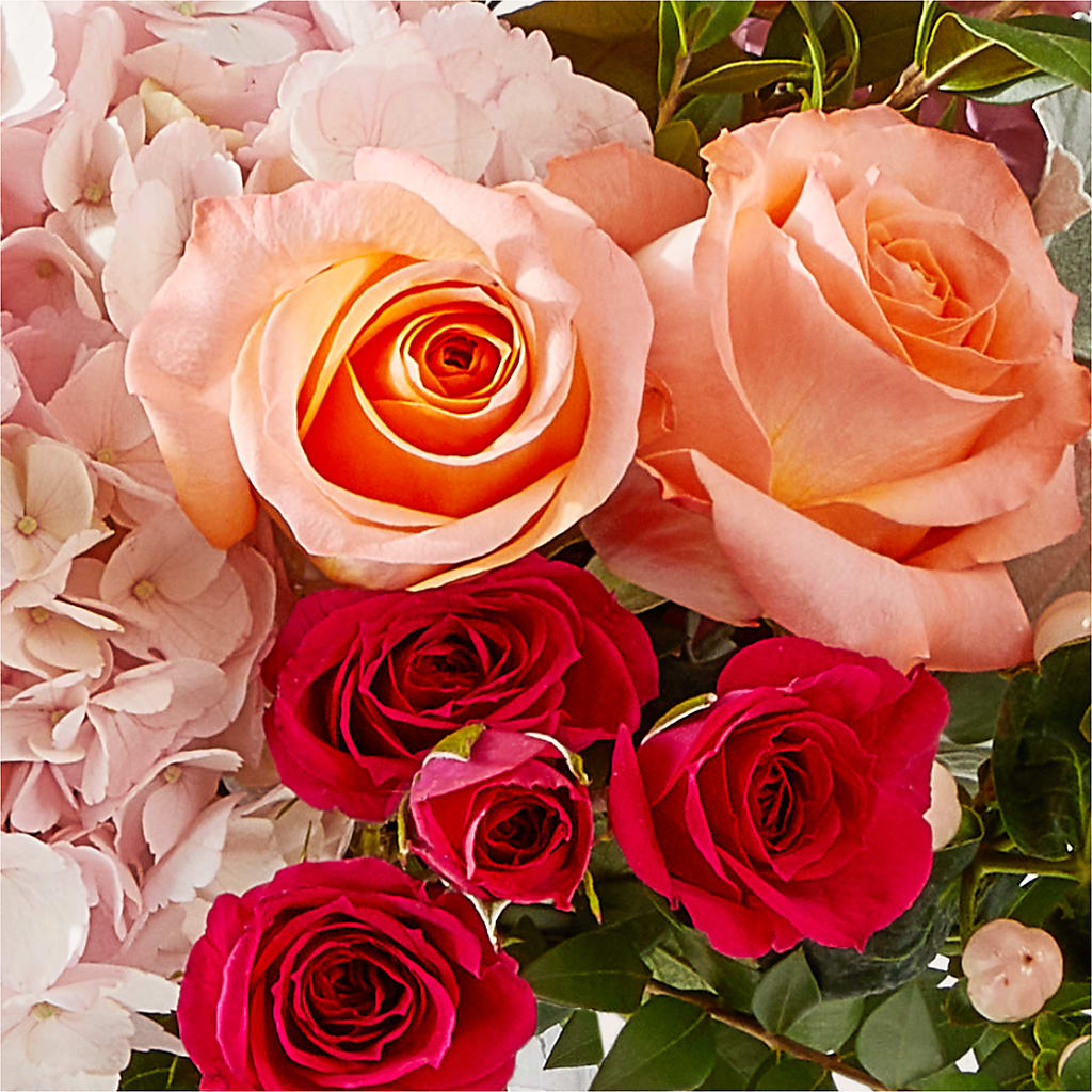 Glitz & Glam Bouquet –  The Flower Station, Paris TN