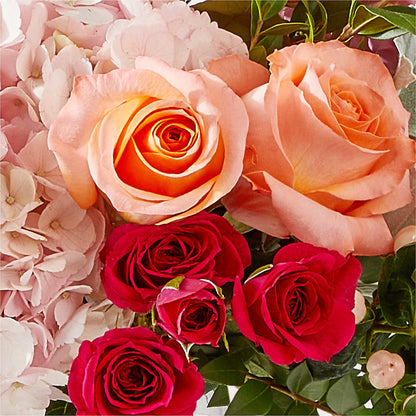 Glitz & Glam Bouquet –  The Flower Station, Paris TN