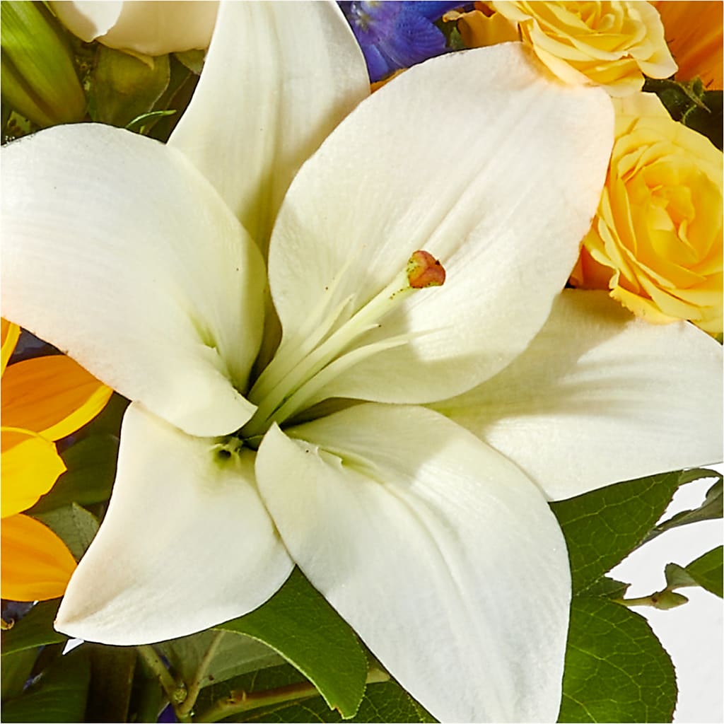 Wonderfully Sunny Bouquet –  The Flower Station, Paris TN