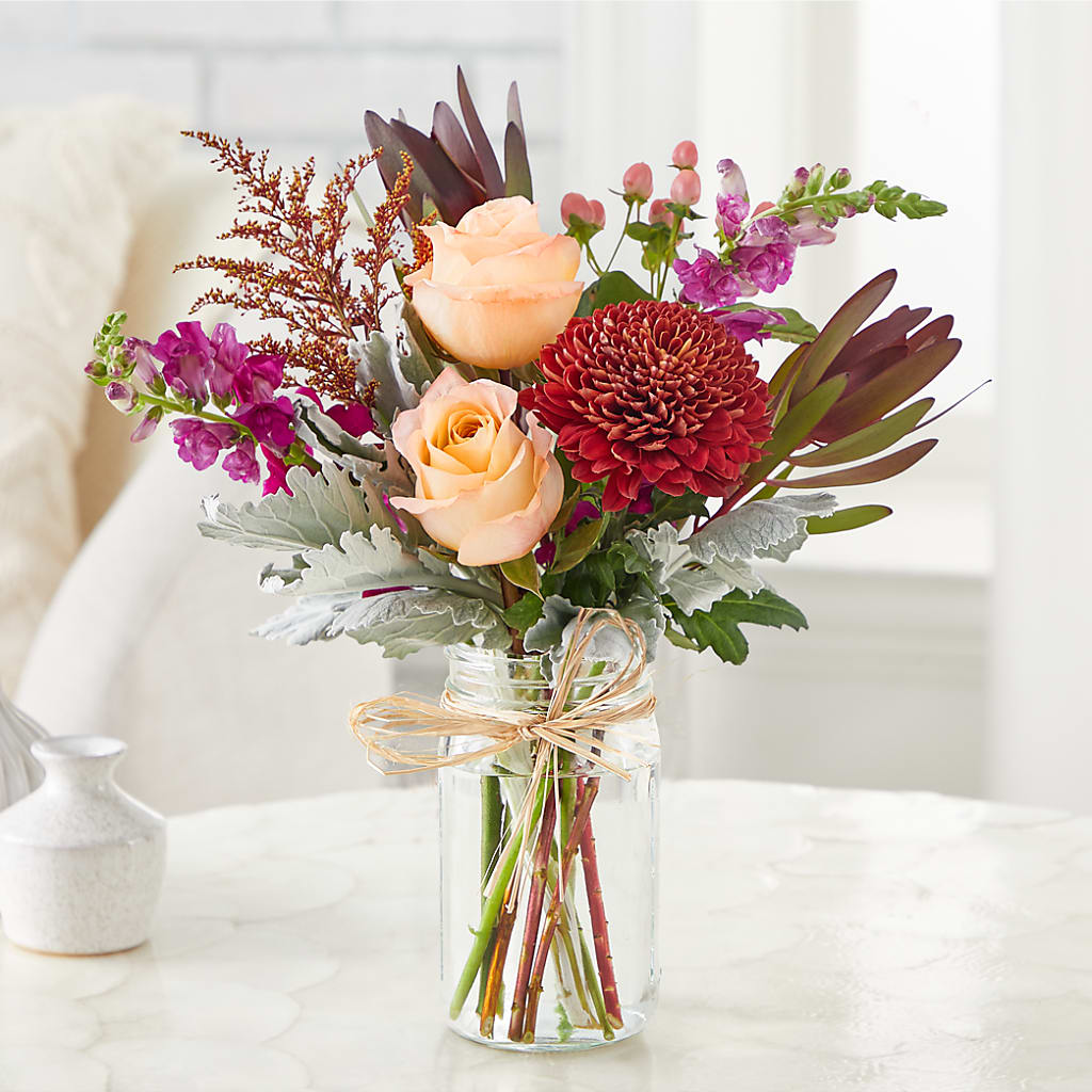 Moody Hues Bouquet –  The Flower Station, Paris TN