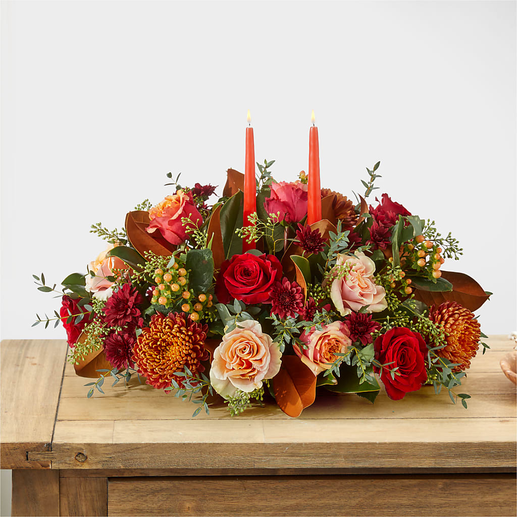 Gather Near Centerpiece –  The Flower Station, Paris TN