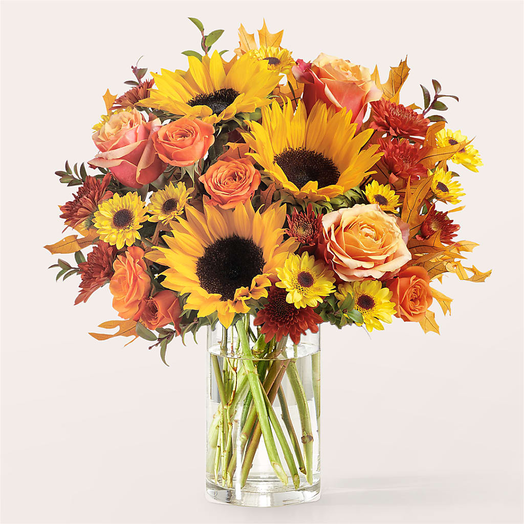 Fluttering Foliage Bouquet –  The Flower Station, Paris TN