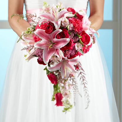 Lily & Rose Bouquet –  The Flower Station, Paris TN